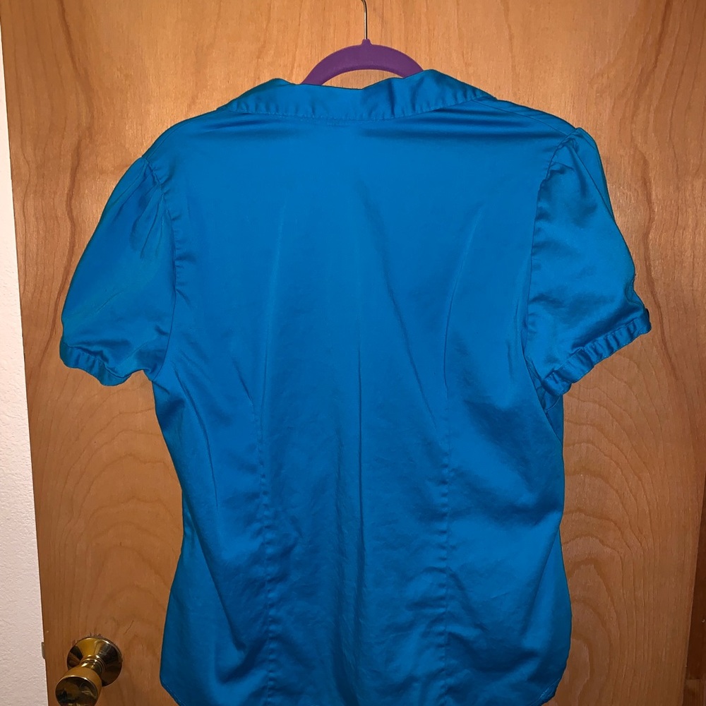 Blue button down shirt - Picture 4 of 4